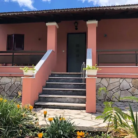 Nikoleta'S Corfu Apartments Gouvia Exterior photo